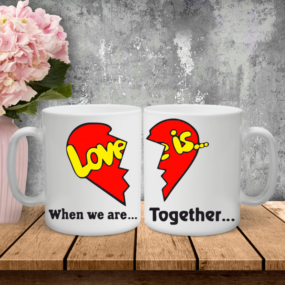 Парные чашки с принтом – Love is!