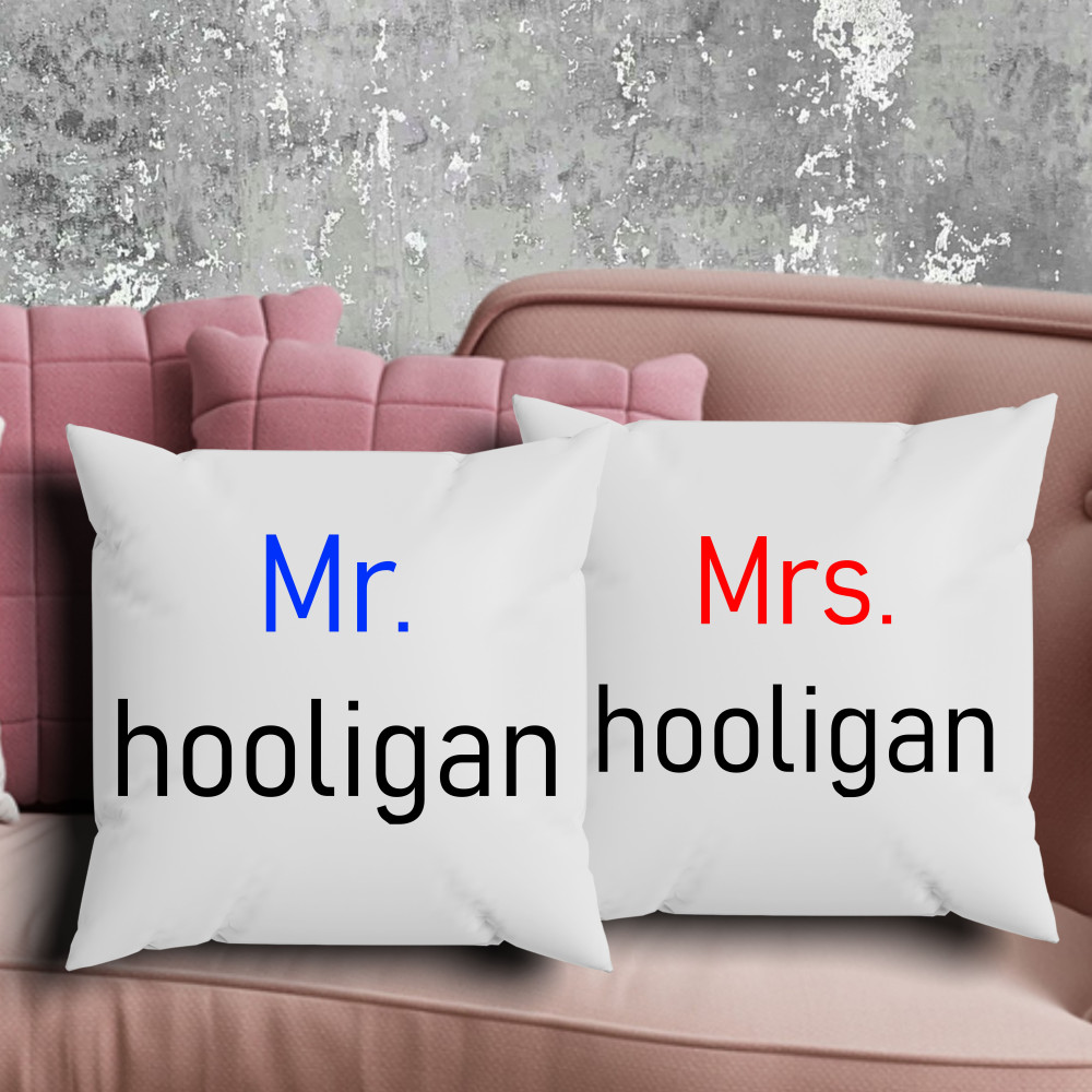 Парні подушки з принтом - Mr|Mrs hooligan!