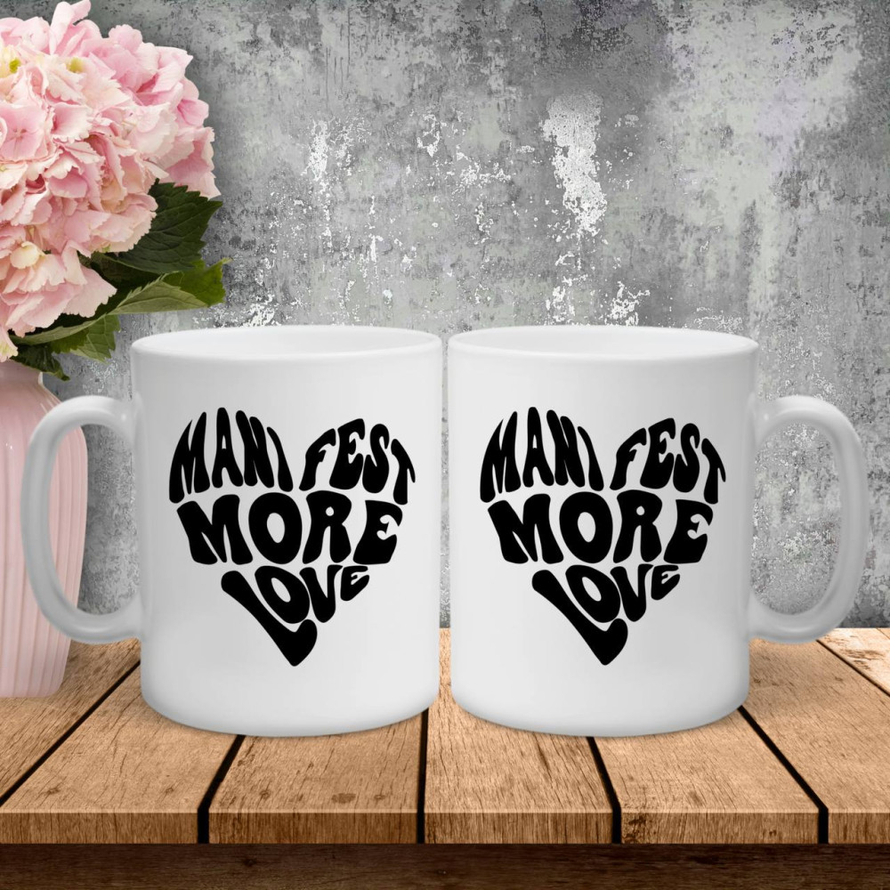 Парні чашки з принтом -  Mani fest more love!
