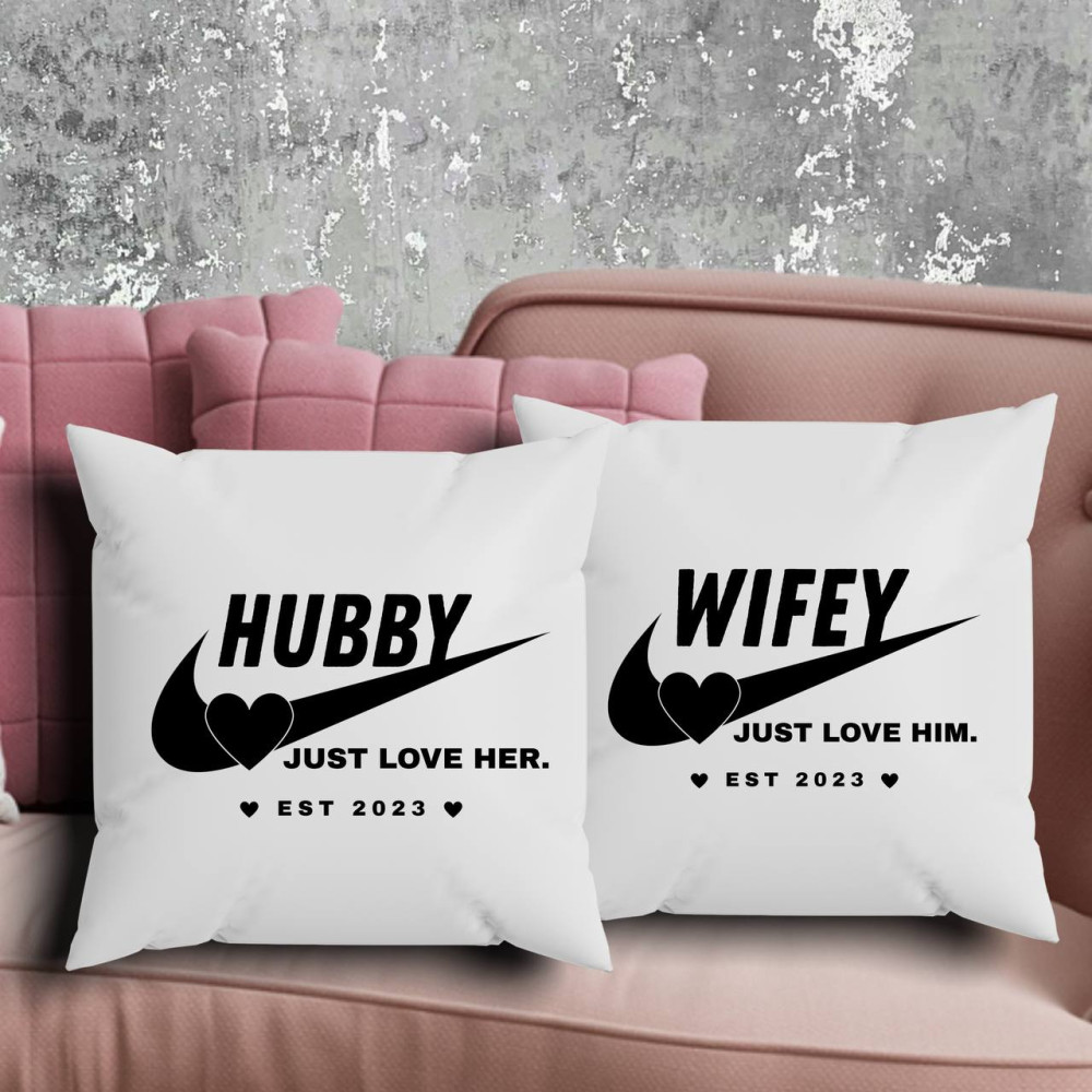 Парні подушки з принтом - Hubby\Wifey!